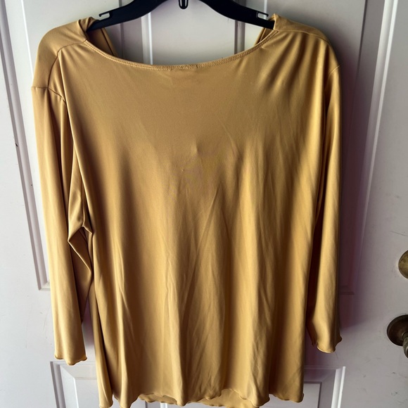 Womens shirt XL - Picture 2 of 3
